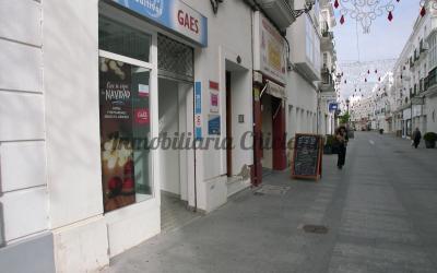 Calle de la Plaza, Local para oficinas